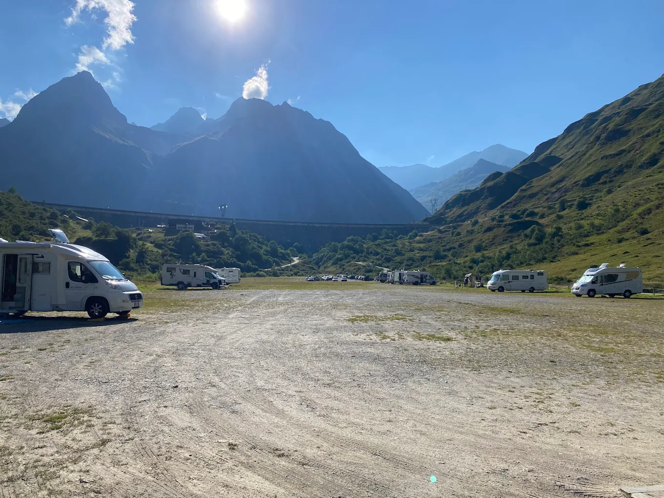 Area Sosta Camper Riale